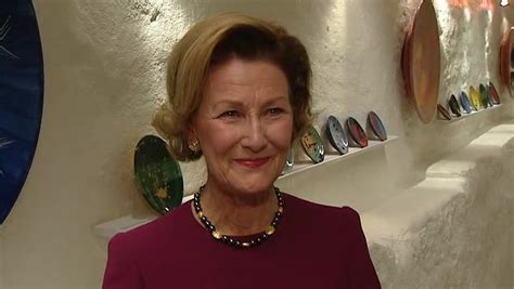 dronning sonja utstilling